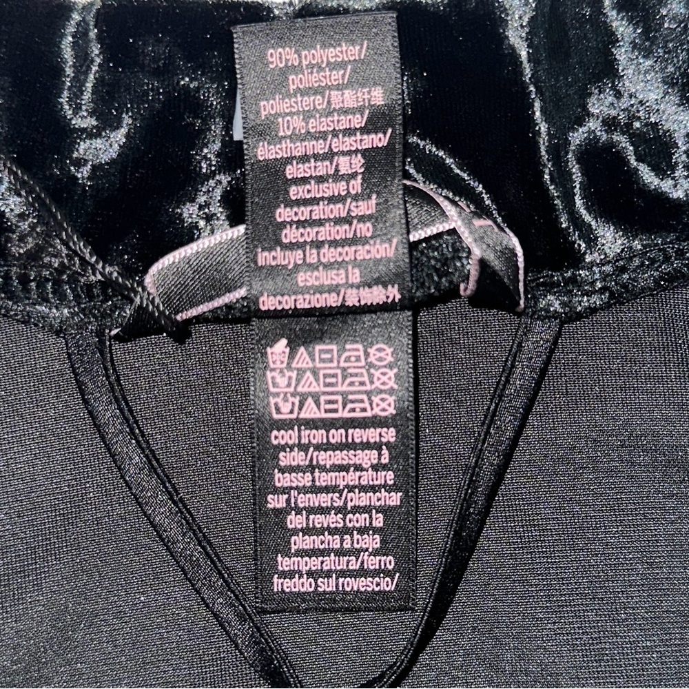 Victoria’s Secret Luxe Crushed Velvet Kimono Robe - Picture 7 of 7